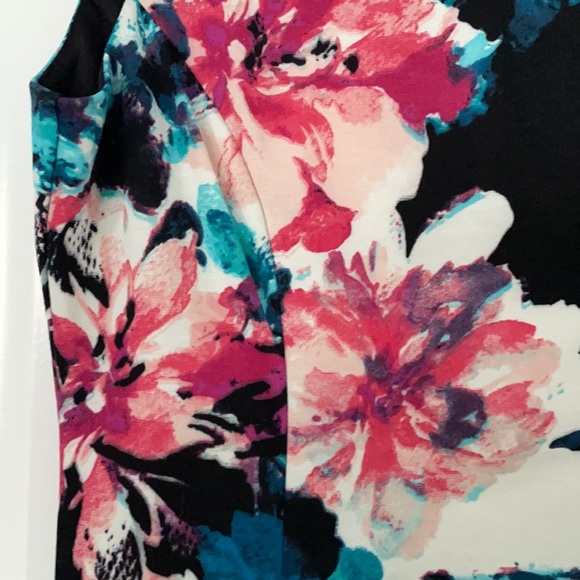 Size 8, NWT 95/5 poly span London Times - Picture 2 of 7